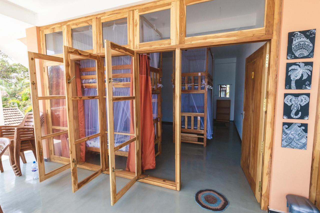 Coppenrath Hostel Тангалла Экстерьер фото